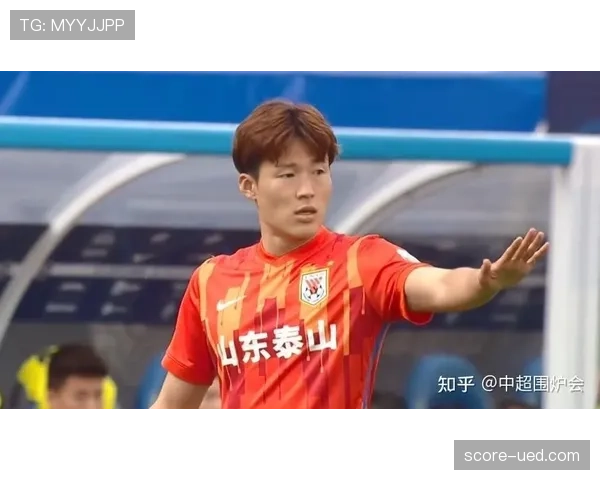 孙准浩这么瘦,训练场上猛如虎,私底下却像邻家小孩一样超接地气? 孙准浩这么瘦,训练场上猛如虎,私底下却像邻家小孩一样超接地气?