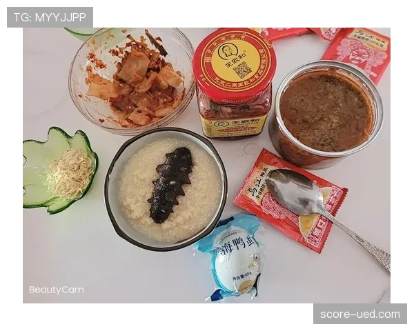 安洗莹一天吃五顿饭还瘦成闪电，我啃俩苹果就水肿